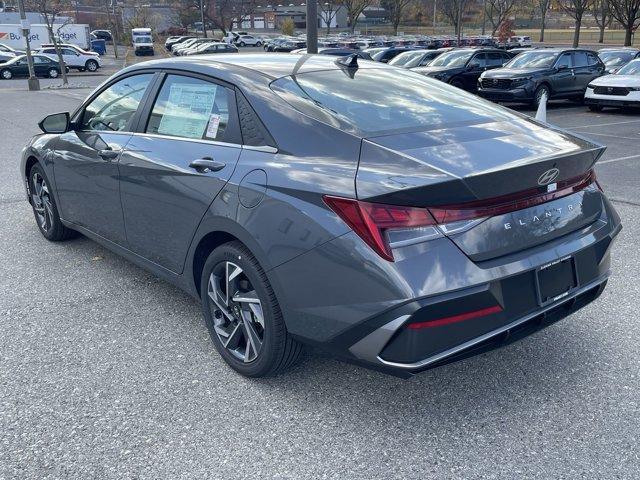 new 2025 Hyundai Elantra car, priced at $27,280