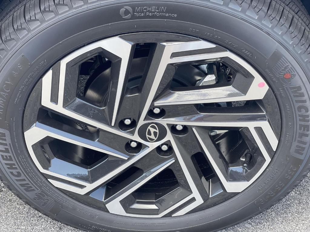 new 2025 Hyundai Tucson car, priced at $41,788