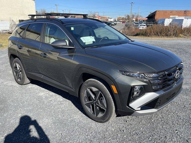 new 2025 Hyundai TUCSON Hybrid car, priced at $38,225