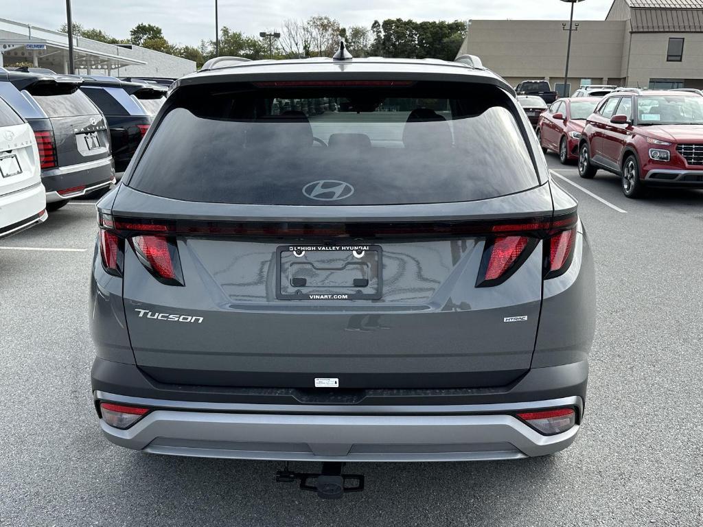 new 2026 Hyundai Tucson car, priced at $33,814