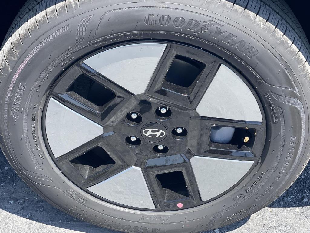 new 2026 Hyundai SANTA FE HEV car, priced at $39,536