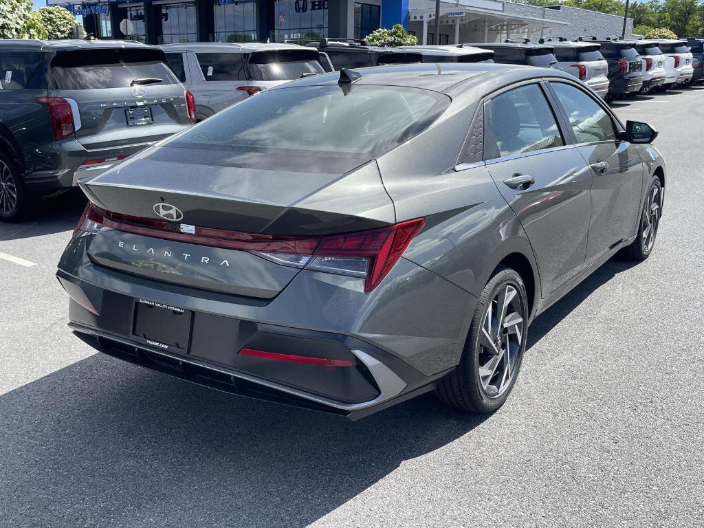 new 2025 Hyundai Elantra car, priced at $26,897