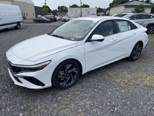 new 2024 Hyundai Elantra car, priced at $29,230