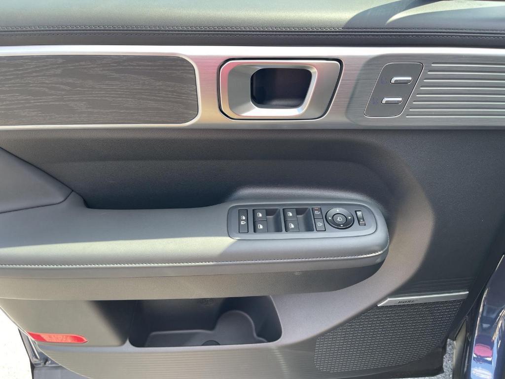 new 2025 Hyundai SANTA FE HEV car, priced at $47,768