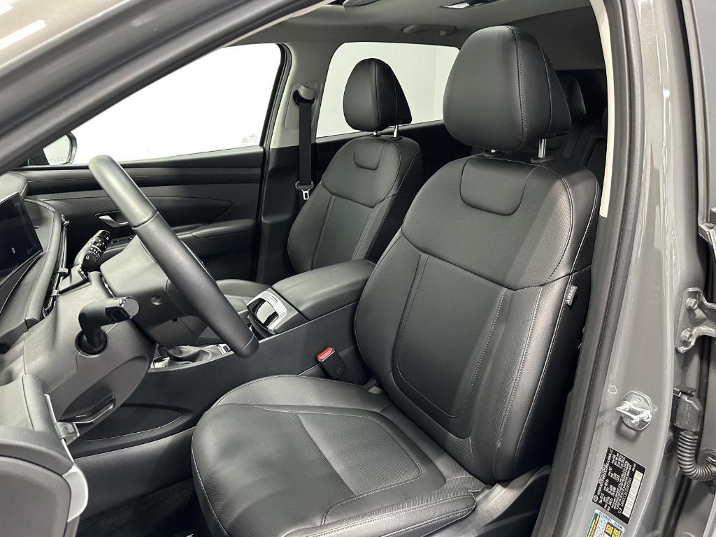 used 2025 Hyundai Tucson car, priced at $31,995