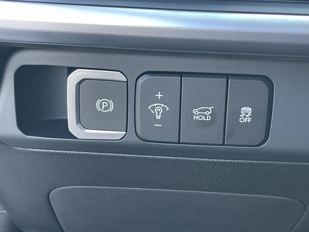 new 2026 Hyundai SANTA FE HEV car, priced at $41,851