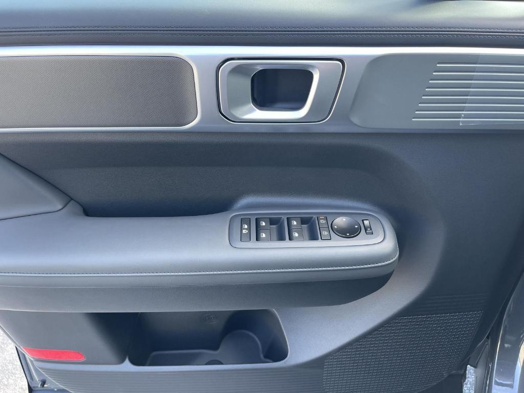 new 2026 Hyundai SANTA FE HEV car, priced at $41,851