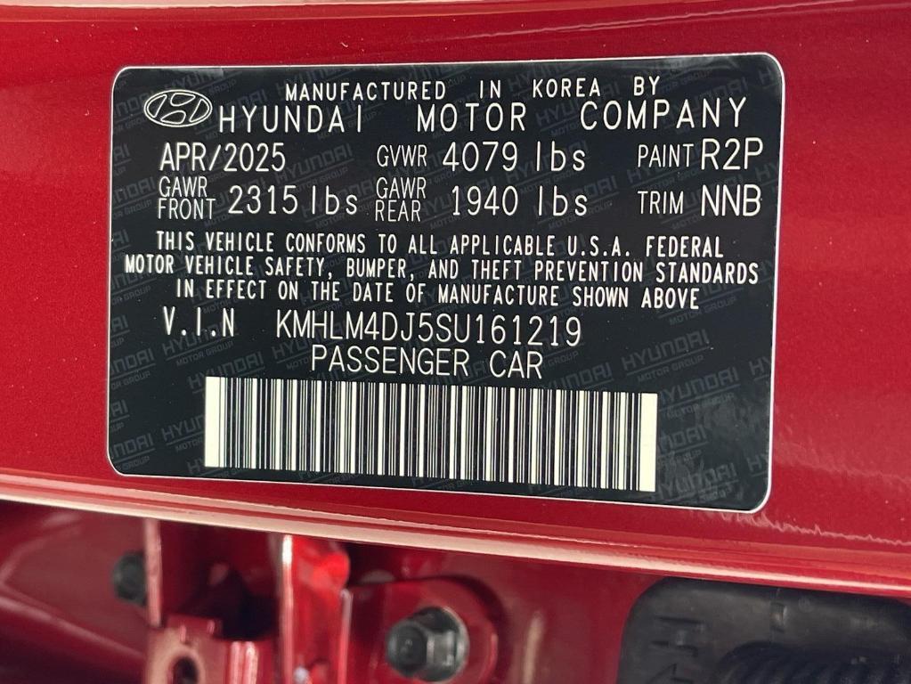 new 2025 Hyundai ELANTRA HEV car, priced at $29,120