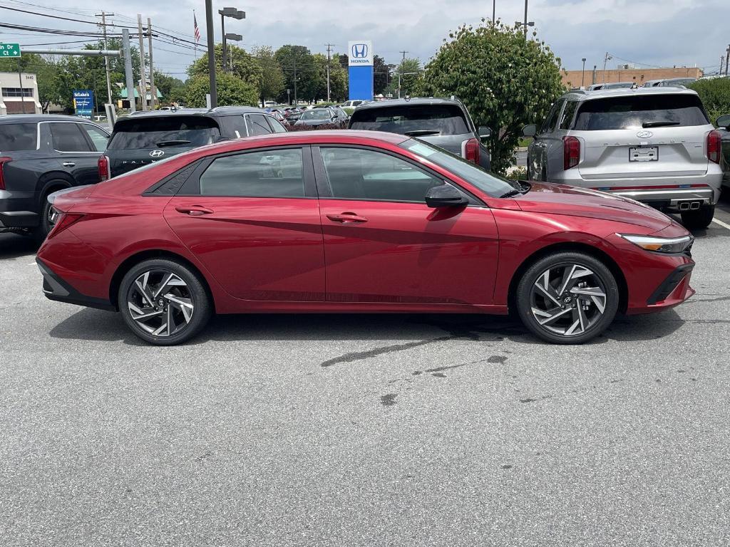 new 2025 Hyundai ELANTRA HEV car, priced at $29,120