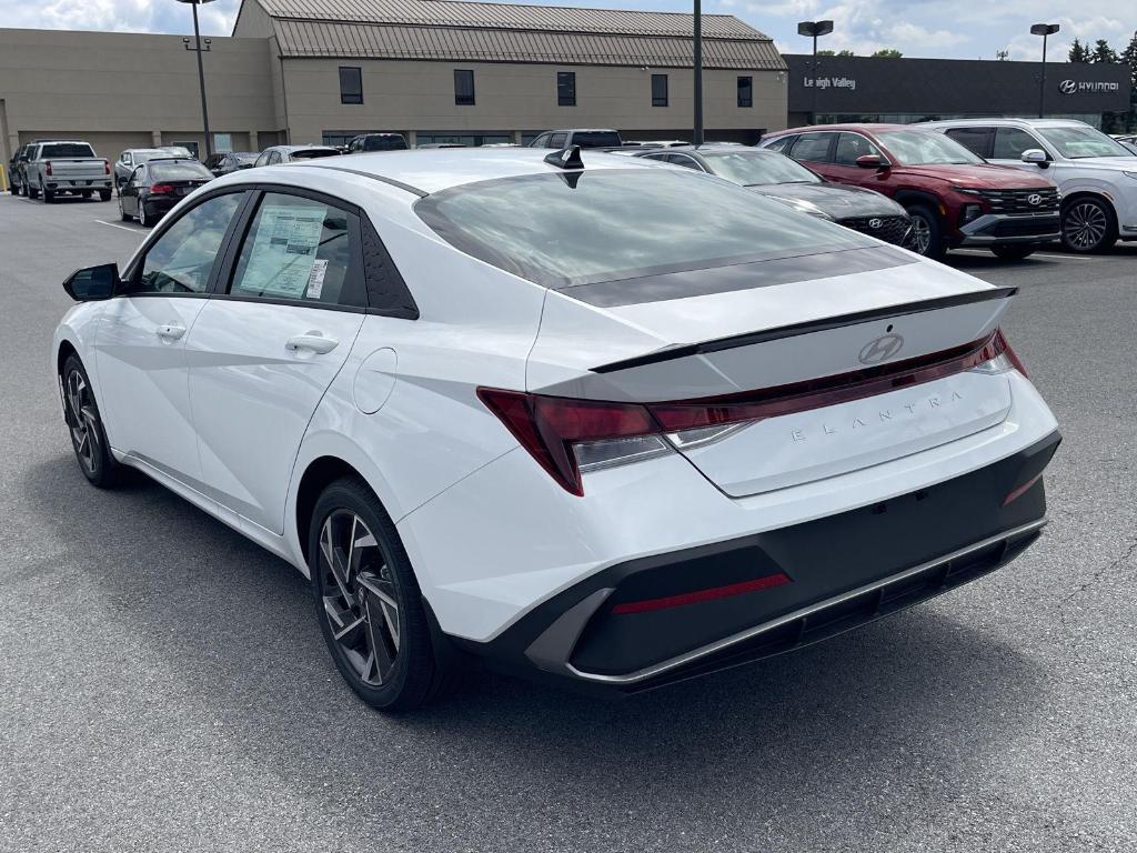 new 2025 Hyundai Elantra car, priced at $24,826