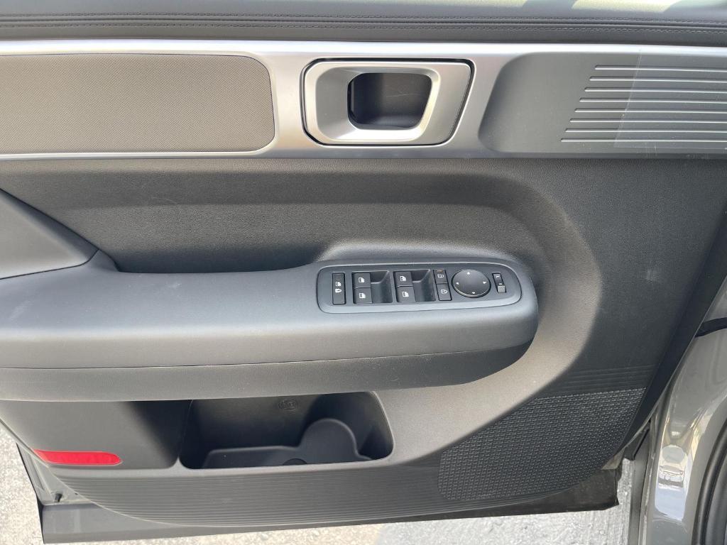 new 2026 Hyundai SANTA FE HEV car, priced at $39,678