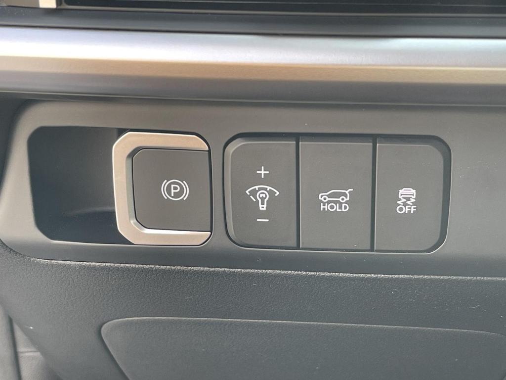 new 2026 Hyundai SANTA FE HEV car, priced at $39,678