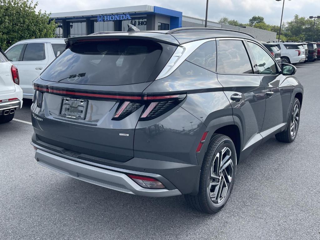 new 2025 Hyundai Tucson car, priced at $41,301