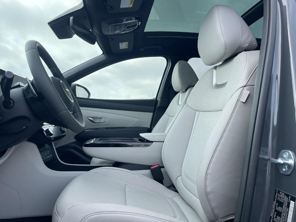 new 2025 Hyundai Tucson car, priced at $41,301