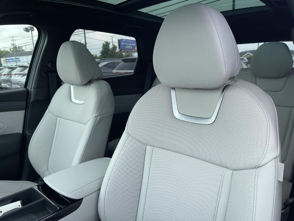 new 2025 Hyundai Tucson car, priced at $41,301