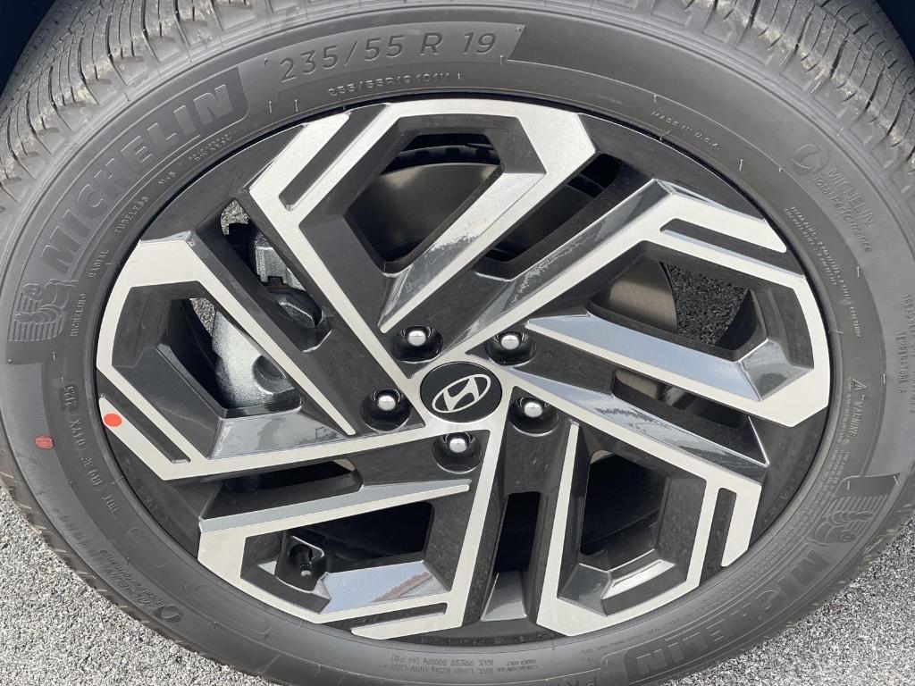 new 2025 Hyundai Tucson car, priced at $41,301