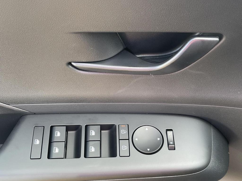 new 2026 Hyundai Kona car, priced at $29,282