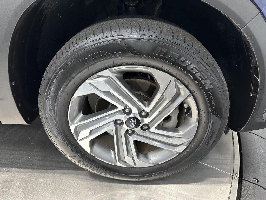 used 2023 Hyundai Santa Fe car, priced at $25,995