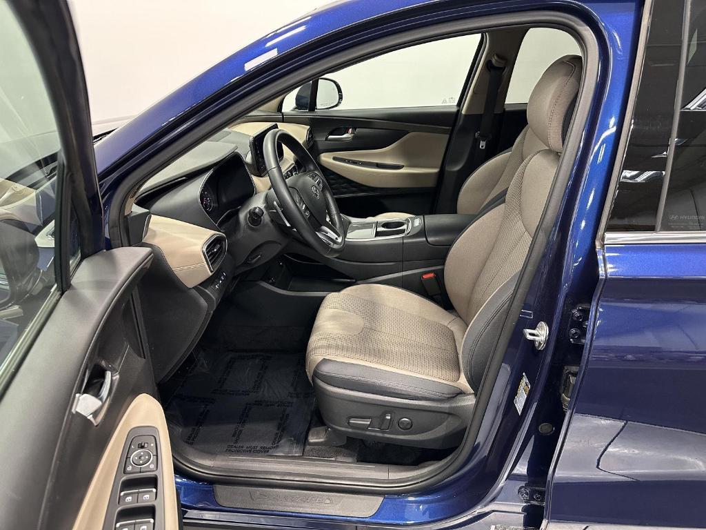 used 2023 Hyundai Santa Fe car, priced at $25,995