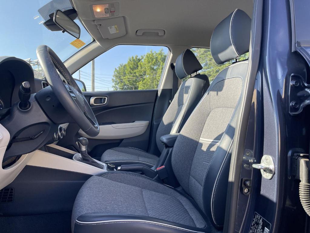 used 2022 Hyundai Venue car, priced at $20,995