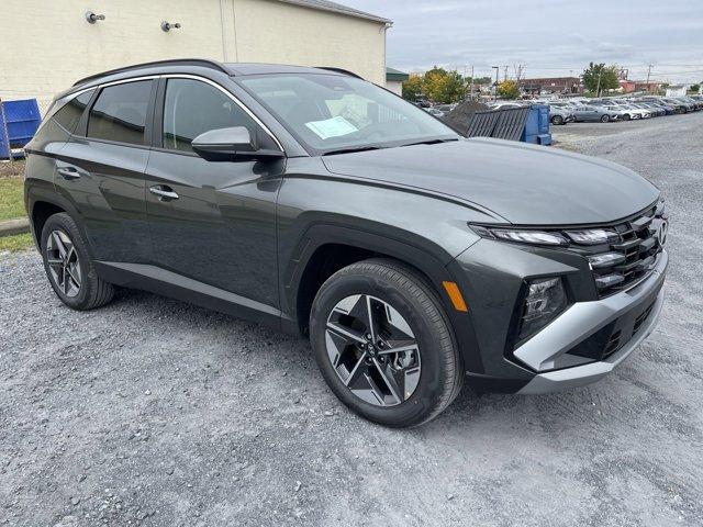 new 2025 Hyundai Tucson Hybrid car, priced at $38,325