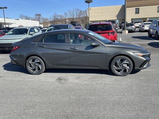 new 2025 Hyundai ELANTRA HEV car, priced at $31,435