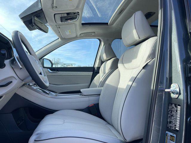 new 2025 Hyundai Palisade car, priced at $53,213