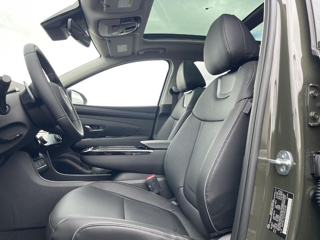 new 2025 Hyundai Tucson car, priced at $40,645