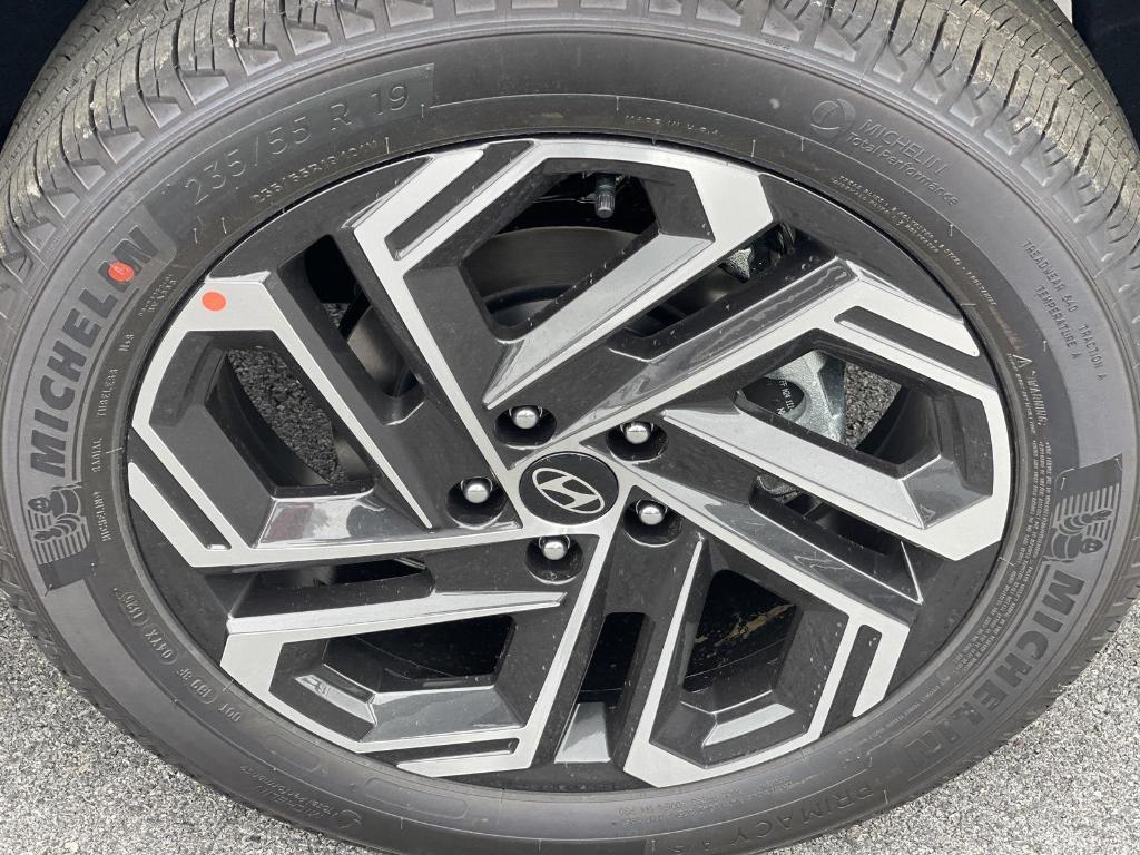 new 2025 Hyundai Tucson car, priced at $40,645