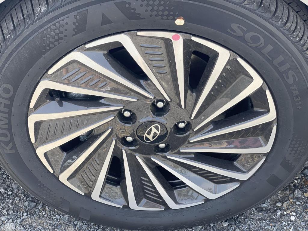 new 2025 Hyundai Sonata Hybrid car, priced at $38,810