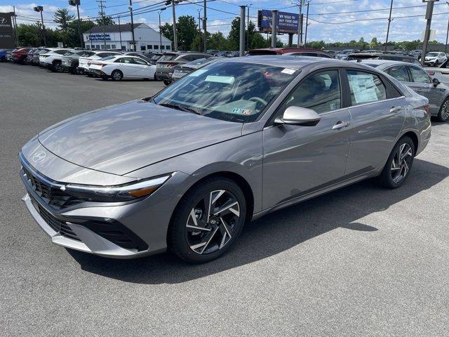 new 2024 Hyundai Elantra car, priced at $27,015