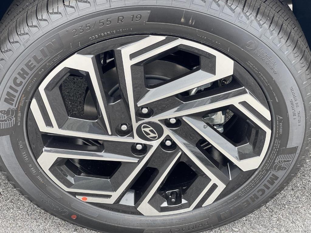 new 2026 Hyundai Tucson car, priced at $43,375