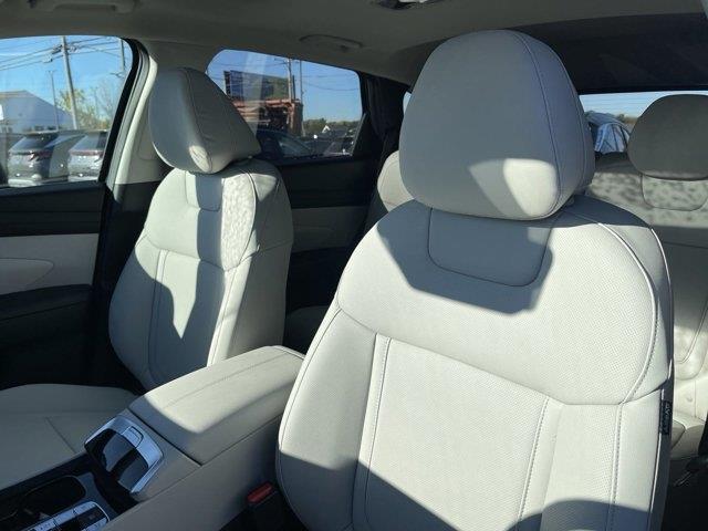 new 2025 Hyundai Tucson car, priced at $35,704