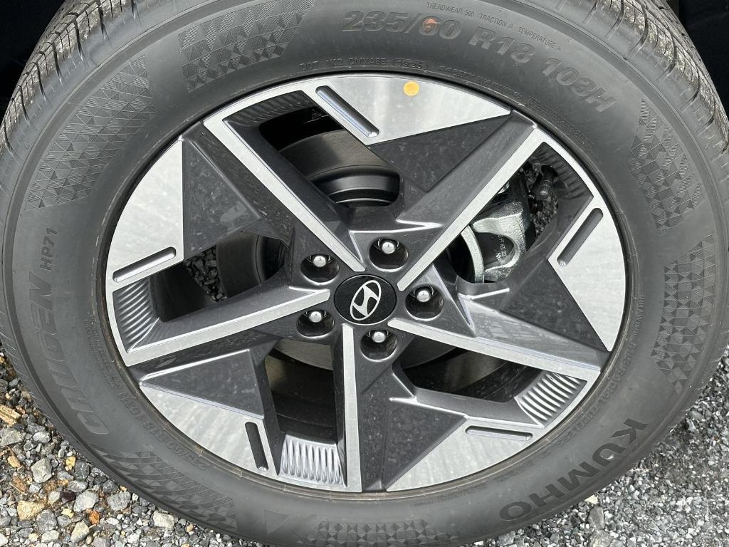 new 2026 Hyundai Tucson car, priced at $33,843