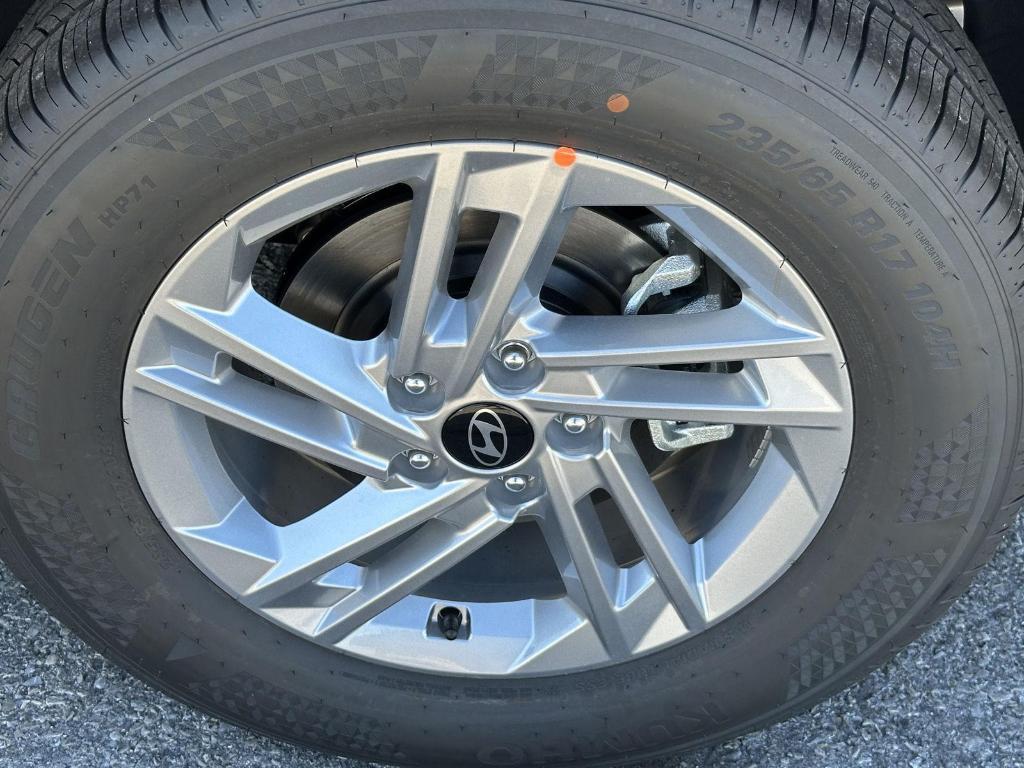new 2026 Hyundai Tucson car, priced at $32,900