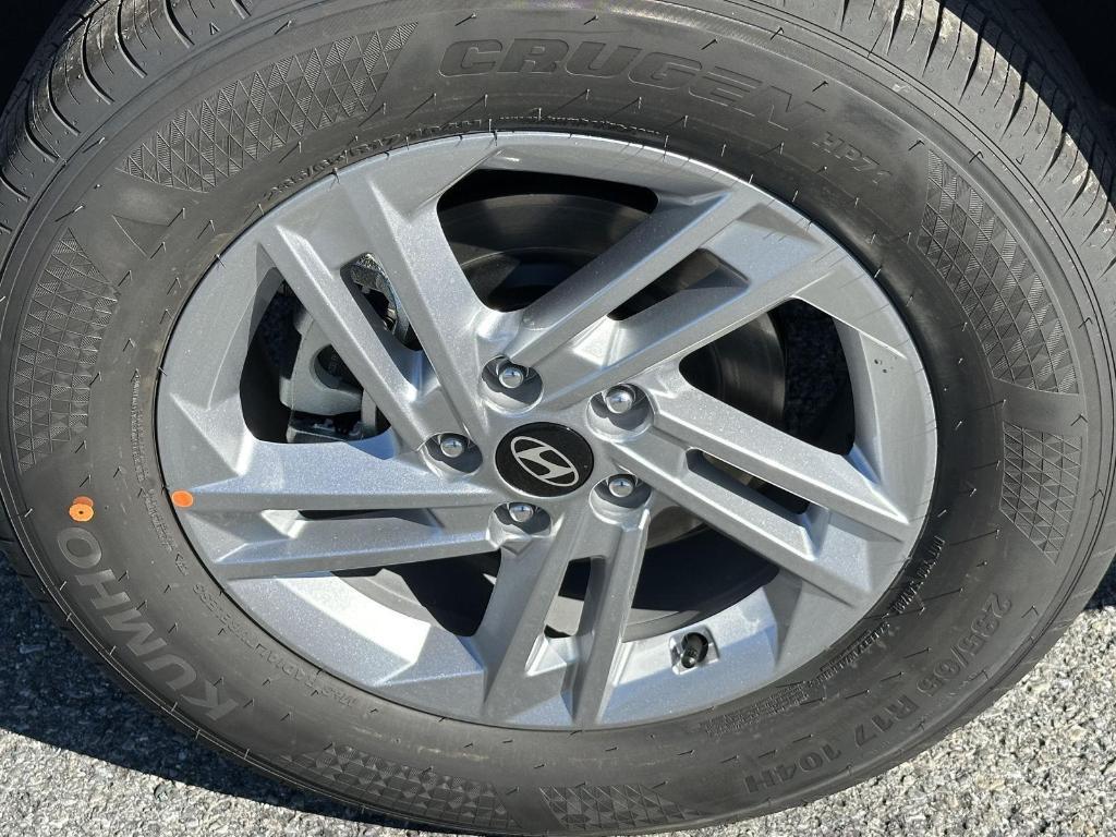 new 2026 Hyundai Tucson car, priced at $32,900