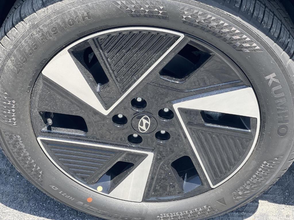 new 2025 Hyundai IONIQ 5 car, priced at $55,386