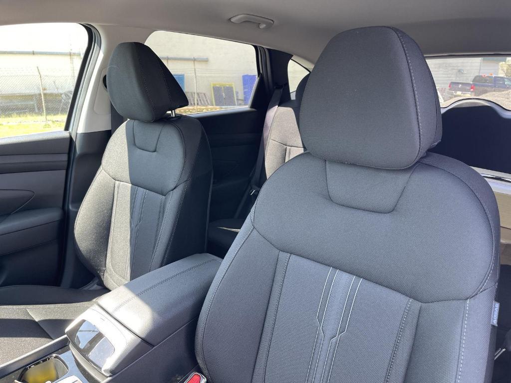 new 2025 Hyundai Tucson car, priced at $33,287