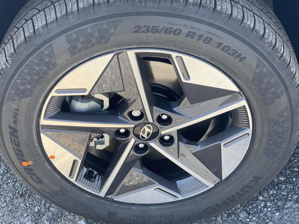 new 2025 Hyundai Tucson car, priced at $33,287