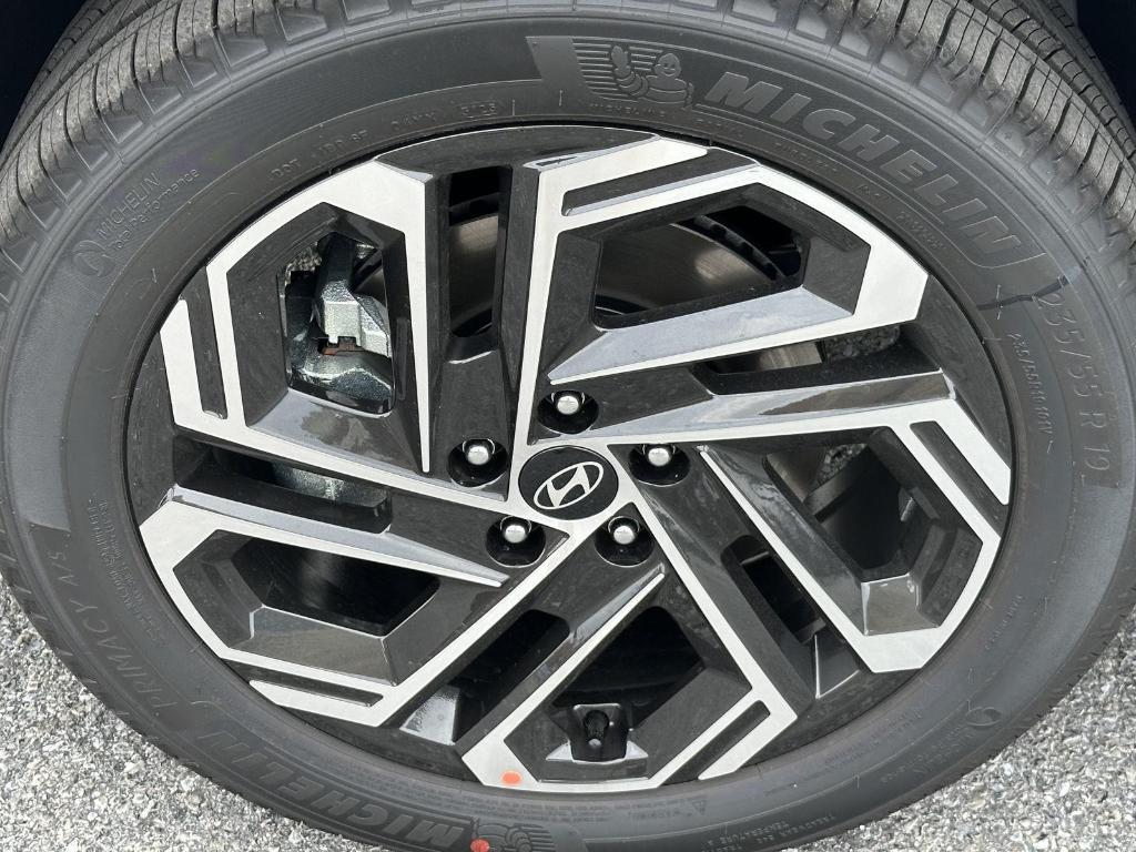 new 2026 Hyundai Tucson car, priced at $43,875
