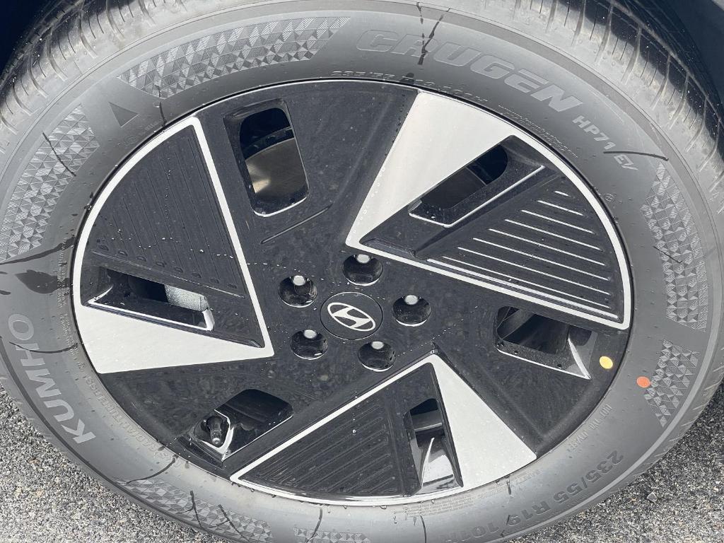 new 2025 Hyundai IONIQ 5 car, priced at $55,090