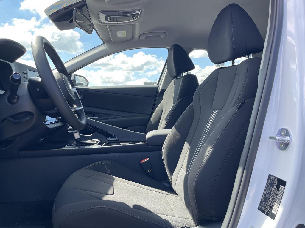 new 2026 Hyundai ELANTRA HEV car, priced at $27,276