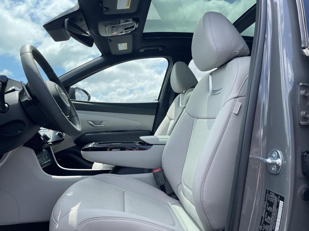 new 2026 Hyundai Tucson car, priced at $43,405