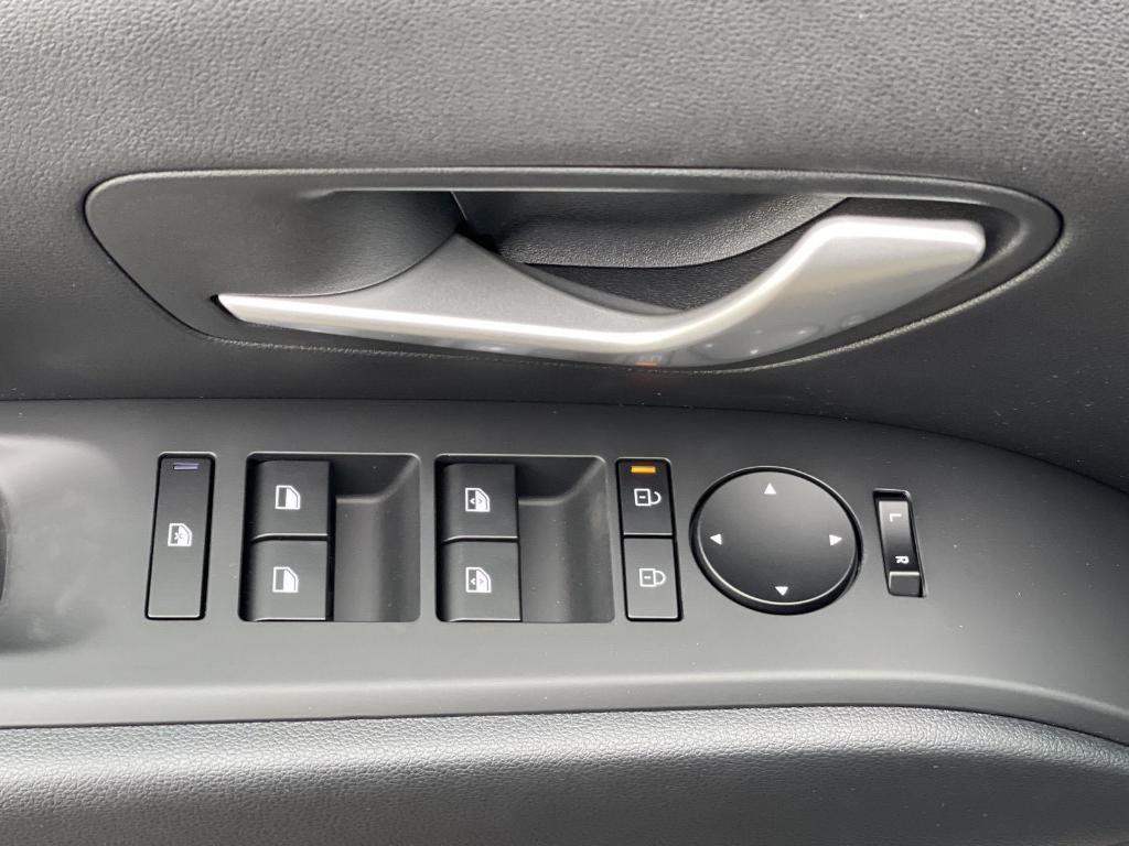 new 2025 Hyundai TUCSON Hybrid car, priced at $38,014