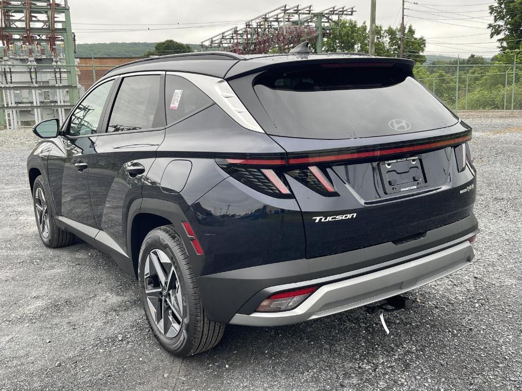 new 2025 Hyundai TUCSON Hybrid car, priced at $38,014