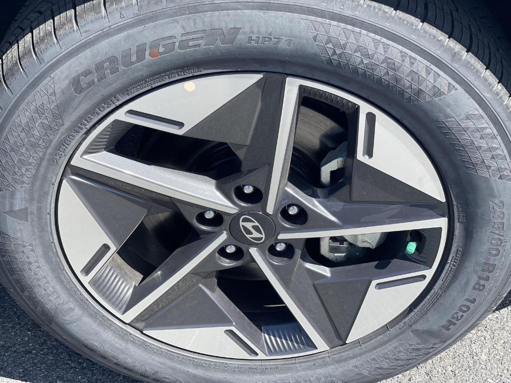 new 2025 Hyundai Tucson car, priced at $35,610