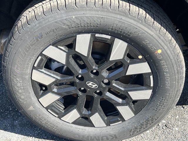 new 2025 Hyundai SANTA CRUZ car, priced at $30,900