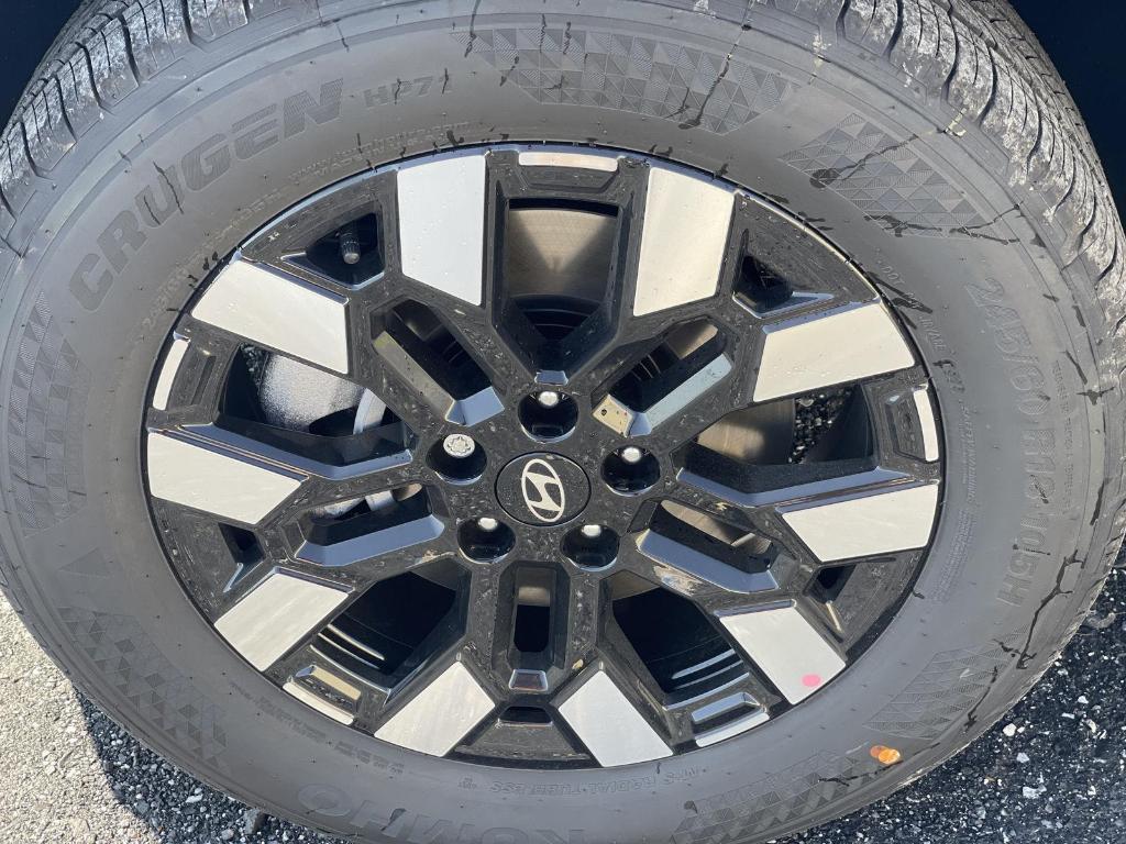 new 2025 Hyundai SANTA CRUZ car, priced at $31,970