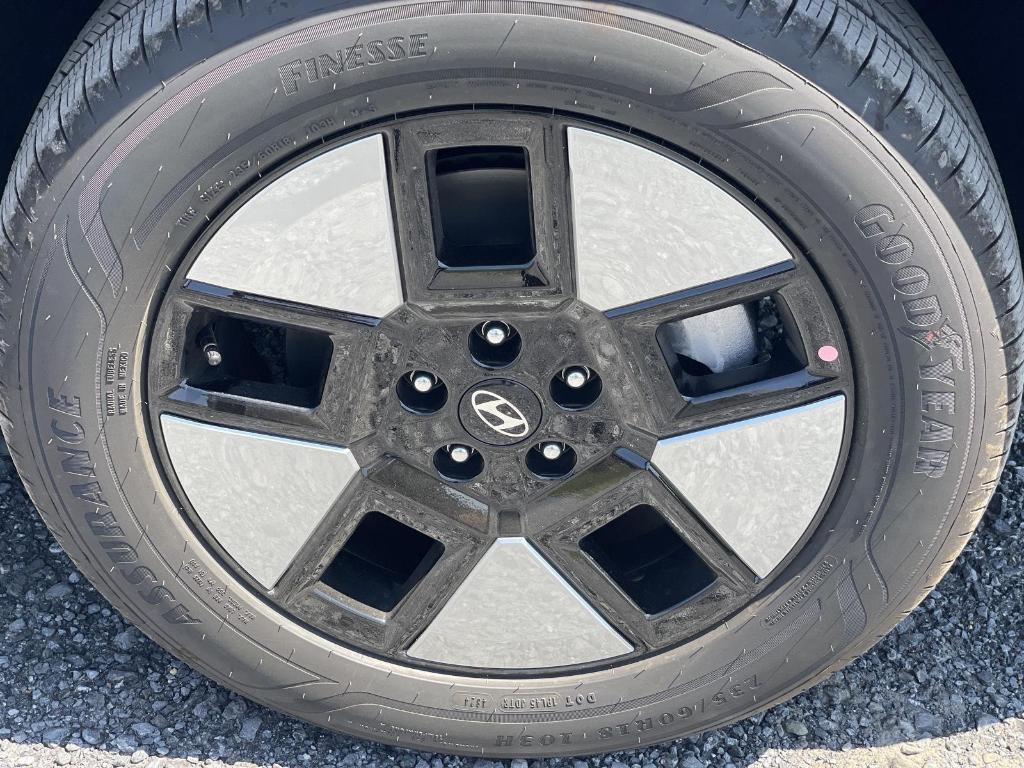 new 2026 Hyundai SANTA FE HEV car, priced at $41,851