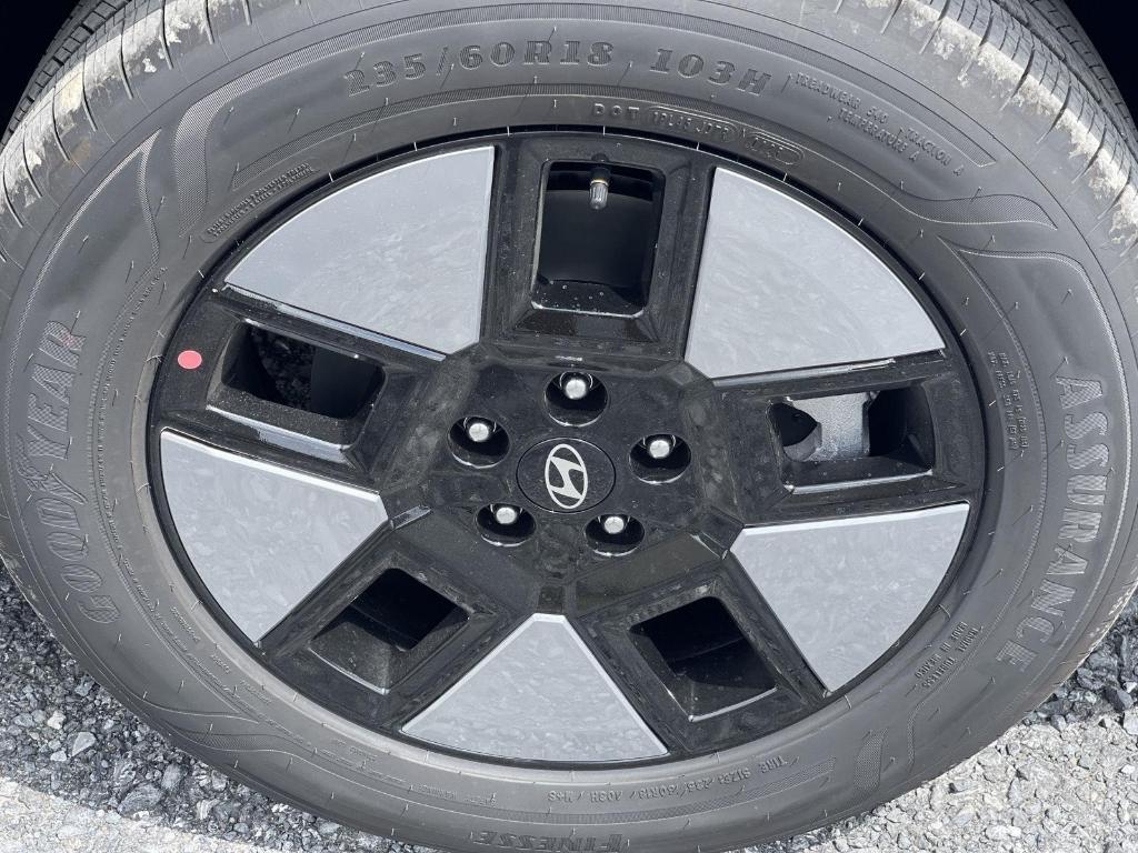 new 2026 Hyundai SANTA FE HEV car, priced at $39,431